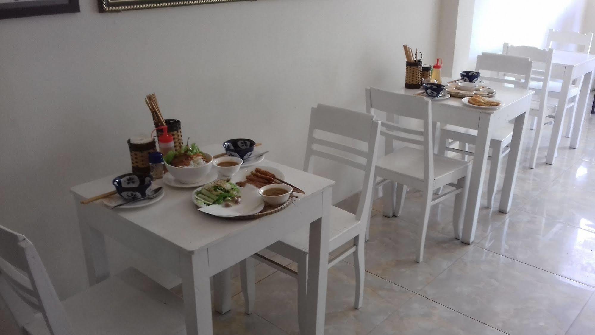 Hue Boutique Homestay Exteriör bild