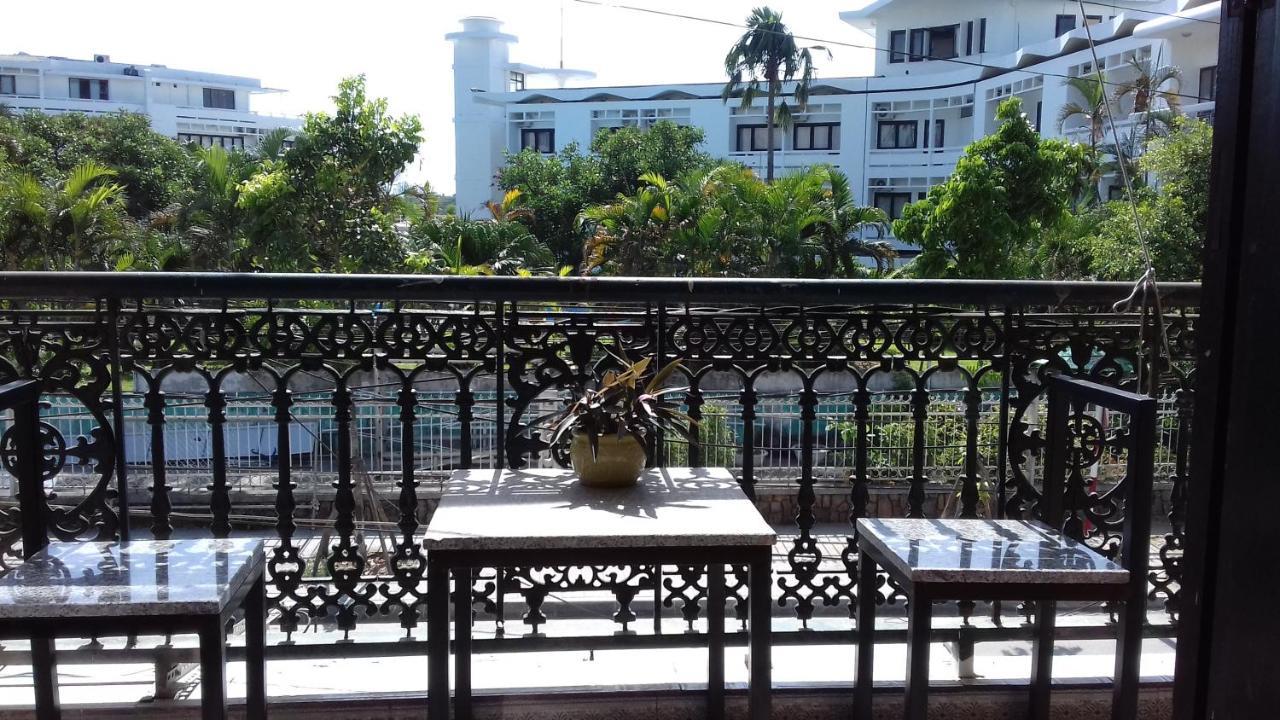 Hue Boutique Homestay Exteriör bild